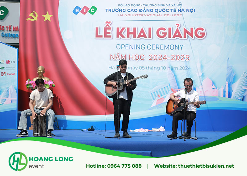 thiết bị tổ chức lễ khai giảng 